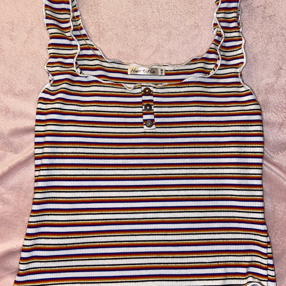 Basic ruffled end crop top